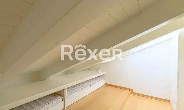 Rexer-Venezia-Esclusivo-ultimo-piano-con-altana-e-vista-sul-Campanile-di-San-Marco-Altro