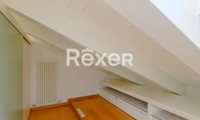 Rexer-Venezia-Esclusivo-ultimo-piano-con-altana-e-vista-sul-Campanile-di-San-Marco-Altro