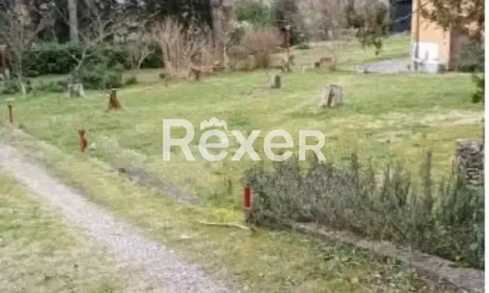 Rexer-Vicchio-Villa-bifamiliare-con-giardino-oliveto-e-vista-panoramica-sulla-Val-di-Sieve-Vicchio-Localit-Le-Balze-Altro
