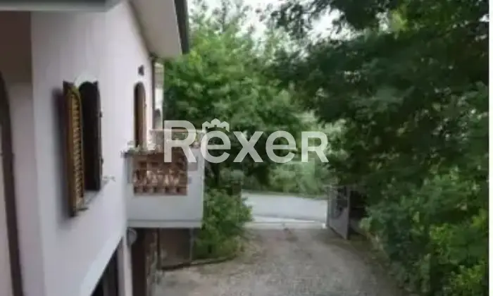 Rexer-Massarosa-Propriet-panoramica-con-grande-potenziale-di-investimento-Localit-Bargecchia-Massarosa-LU-Altro