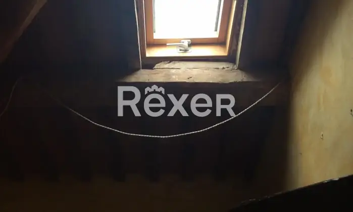 Rexer-Bagni-di-Lucca-Vendesi-propriet-rustica-Via-Cocolaio-Bagni-di-Lucca-LU-Altro