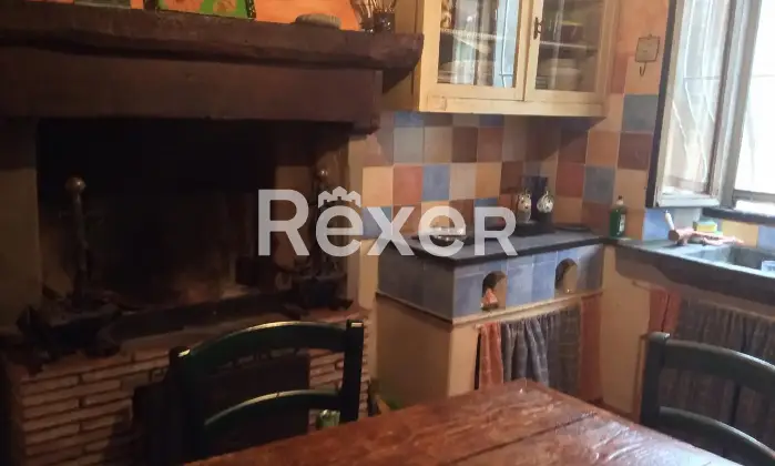 Rexer-Bagni-di-Lucca-Vendesi-propriet-rustica-Via-Cocolaio-Bagni-di-Lucca-LU-Altro