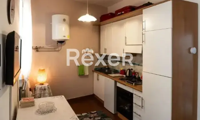 Rexer-Orciatico-Vendesi-monolocale-arredato-Vicolo-del-Torto-Lajatico-PI-Altro