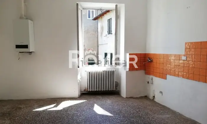 Rexer-Ovada-Ampio-appartamento-nel-cuore-del-centro-storico-di-Ovada-con-terrazzino-e-box-auto-Altro