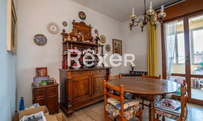 Rexer-Cento-Ampio-appartamento-con-garage-e-spazi-accessori-in-vendita-a-Cento-Altro