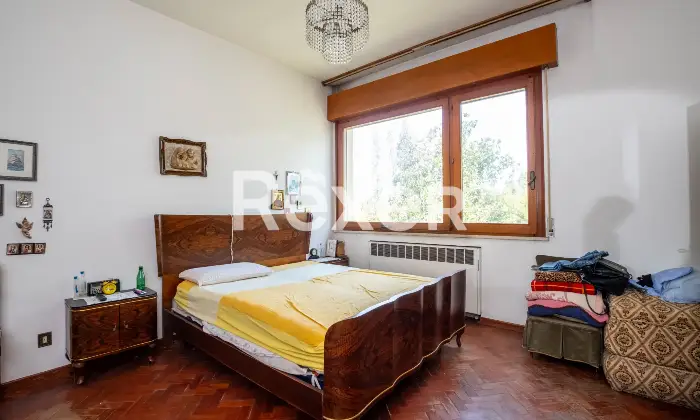 Rexer-Cento-Ampio-appartamento-con-garage-e-spazi-accessori-in-vendita-a-Cento-Altro