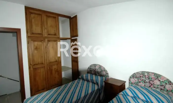 Rexer-Camporgiano-Casa-indipendente-con-terrazza-giardino-e-taverna-a-Camporgiano-LU-Altro