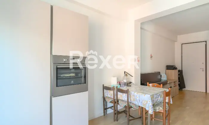 Rexer-Treviso-Quadrilocale-ristrutturato-con-box-auto-e-cantina-Altro