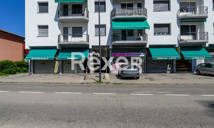 Rexer-Treviso-Quadrilocale-ristrutturato-con-box-auto-e-cantina-Altro