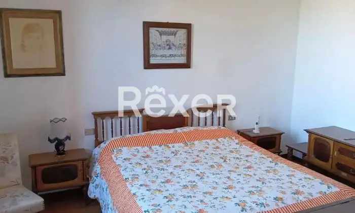Rexer-Prato-Terratetto-indipendente-con-ampi-spazi-giardino-e-posti-auto-Altro