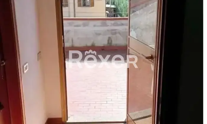 Rexer-Prato-Terratetto-indipendente-con-ampi-spazi-giardino-e-posti-auto-Altro