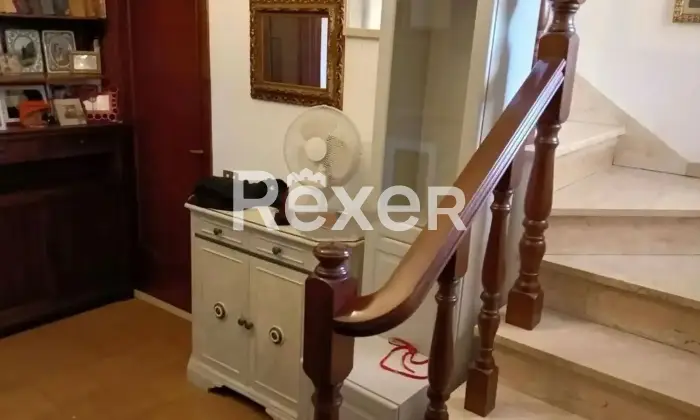 Rexer-Prato-Terratetto-indipendente-con-ampi-spazi-giardino-e-posti-auto-Altro