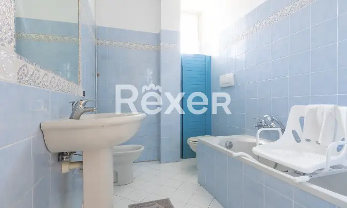 Rexer-Torino-Ampio-e-luminoso-appartamento-Altro