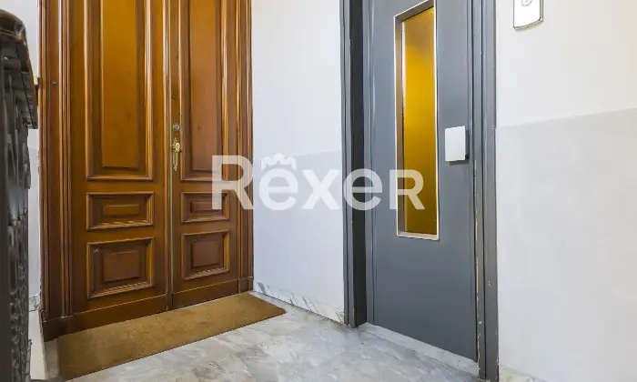 Rexer-Torino-Ampio-e-luminoso-appartamento-Altro