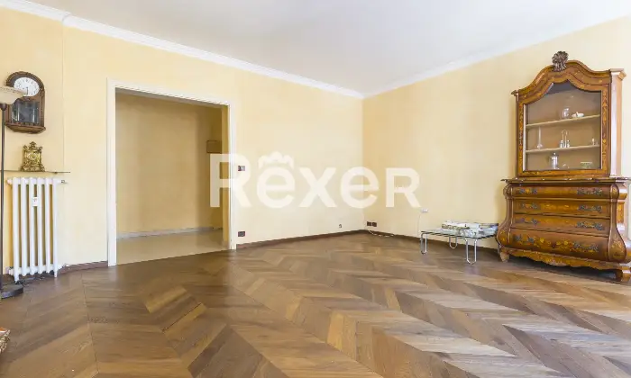 Rexer-Torino-Ampio-e-luminoso-appartamento-Altro