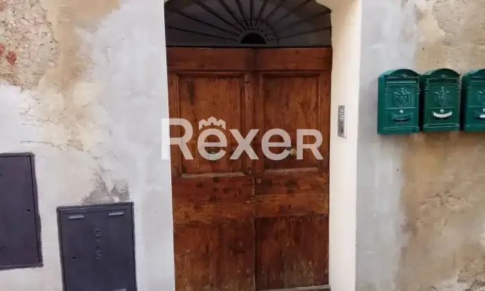 Rexer-Asciano-Bilocale-ristrutturato-in-vendita-nel-centro-storico-di-Asciano-Altro