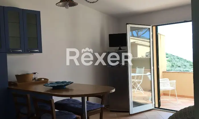 Rexer-Campo-nellElba-Appartamento-con-terrazza-vista-mare-Soggiorno
