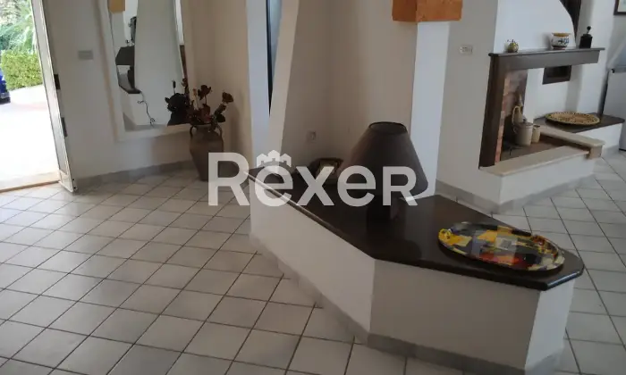 Rexer-uggiano-montefusco-Manduria-Prestigiosa-Villa-con-Uliveto-a-Minuti-dal-Mare-del-Salento-Altro