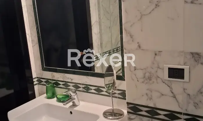 Rexer-Chiavari-Vendesi-splendido-attico-mq-centro-Chiavari-Altro