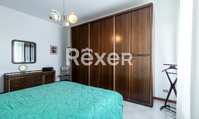 Rexer-Bologna-Borgo-Panigale-appartamento-con-balcone-e-cantina-Altro