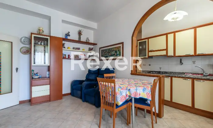 Rexer-Bologna-Borgo-Panigale-appartamento-con-balcone-e-cantina-Altro