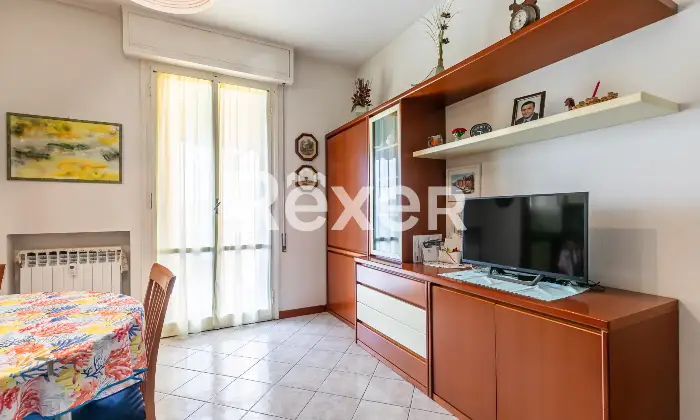 Rexer-Bologna-Borgo-Panigale-appartamento-con-balcone-e-cantina-Altro