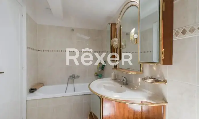 Rexer-Chianciano-Terme-Vendesi-attico-nel-centro-storico-Via-Solferino-Chianciano-Terme-SI-Altro