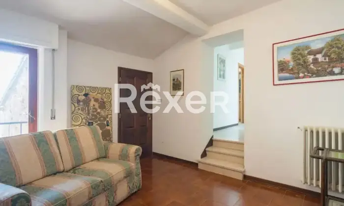 Rexer-Chianciano-Terme-Vendesi-attico-nel-centro-storico-Via-Solferino-Chianciano-Terme-SI-Altro
