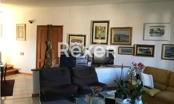 Rexer-Pievescola-Casole-dElsa-Pievescola-Appartamento-su-due-livelli-con-giardino-garage-e-rustico-in-piccolo-condominio-Altro