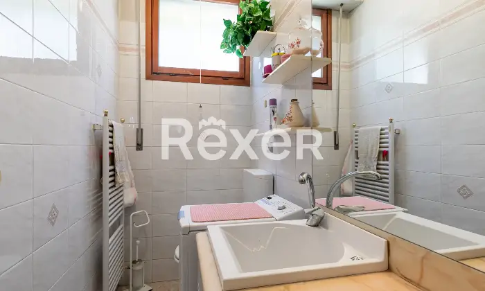 Rexer-CASALECCHIO-DI-RENO-Casalecchio-Lido-villetta-con-giardino-e-garage-Altro
