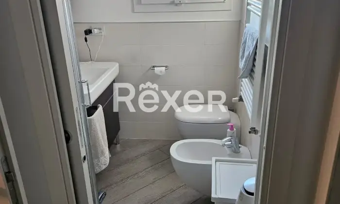 Rexer-Poggio-Renatico-Vendesi-casa-indipendente-con-giardino-Via-Scorsuro-Poggio-Renatico-FE-Altro