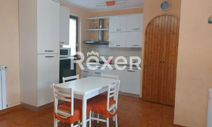 Rexer-Sabaudia-Apartment-with-a-garden-in-Sabaudia-Cucina