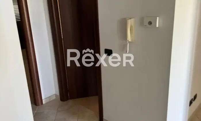 Rexer-San-Vito-Sullo-Ionio-Spaziosa-casa-indipendente-con-due-garage-giardino-e-ambienti-da-personalizzare-Altro