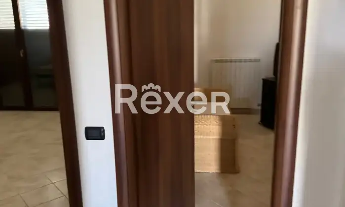 Rexer-San-Vito-Sullo-Ionio-Spaziosa-casa-indipendente-con-due-garage-giardino-e-ambienti-da-personalizzare-Altro