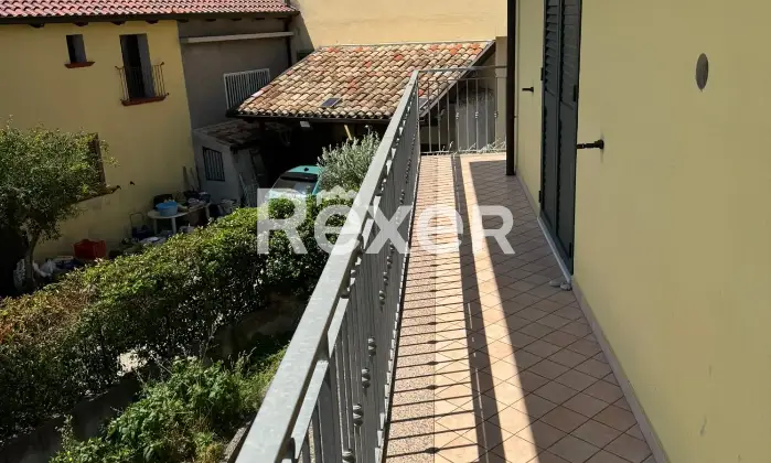 Rexer-San-Vito-Sullo-Ionio-Spaziosa-casa-indipendente-con-due-garage-giardino-e-ambienti-da-personalizzare-Altro