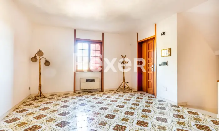 Rexer-Mondragone-Villa-con-giardino-privato-e-ampio-terrazzo-in-localit-Pineta-Riviera-Mondragone-CE-Altro