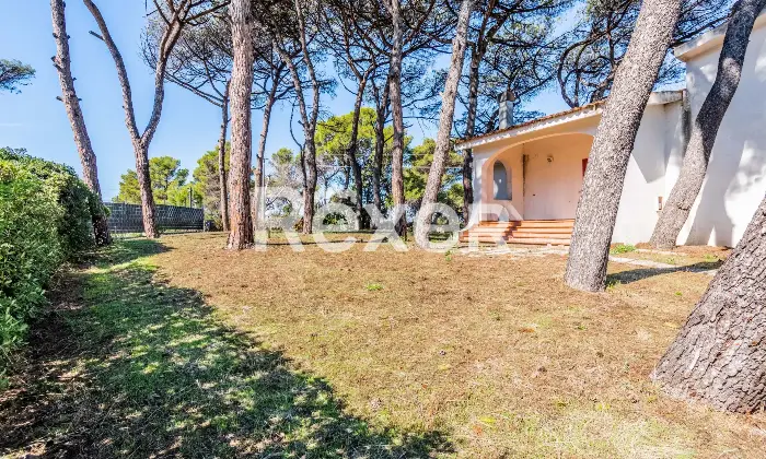 Rexer-Mondragone-Villa-con-giardino-privato-e-ampio-terrazzo-in-localit-Pineta-Riviera-Mondragone-CE-Altro