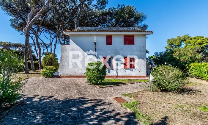 Rexer-Mondragone-Villa-con-giardino-privato-e-ampio-terrazzo-in-localit-Pineta-Riviera-Mondragone-CE-Altro