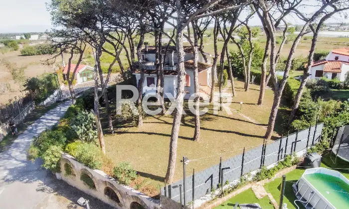 Rexer-Mondragone-Villa-con-giardino-privato-e-ampio-terrazzo-in-localit-Pineta-Riviera-Mondragone-CE-Altro