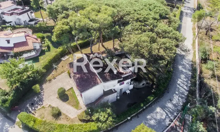 Rexer-Mondragone-Villa-con-giardino-privato-e-ampio-terrazzo-in-localit-Pineta-Riviera-Mondragone-CE-Altro