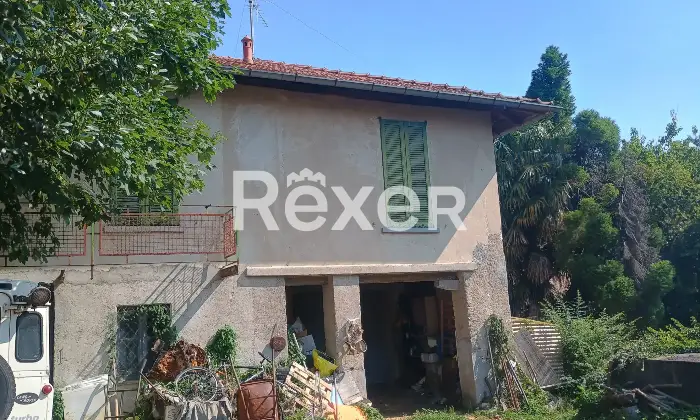 Rexer-Comerio-Fabbricato-cieloterra-con-giardino-Altro