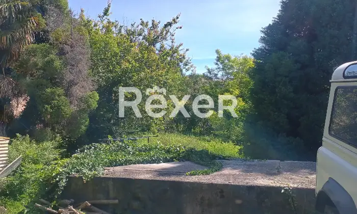 Rexer-Comerio-Fabbricato-cieloterra-con-giardino-Altro
