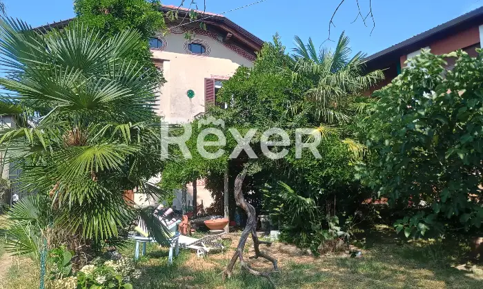 Rexer-Comerio-Fabbricato-cieloterra-con-giardino-Altro