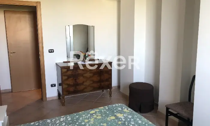 Rexer-Argenta-ARGENTA-FE-AFFITTASI-APPARTAMENTO-ARREDATO-CameraDaLetto