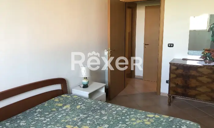 Rexer-Argenta-ARGENTA-FE-AFFITTASI-APPARTAMENTO-ARREDATO-CameraDaLetto