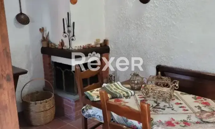Rexer-Carrara-Casa-semi-indipendente-in-vendita-Altro