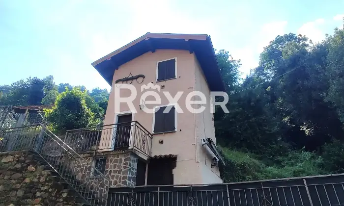 Rexer-San-Siro-Casa-indipendente-su-tre-livelli-con-giardino-Altro