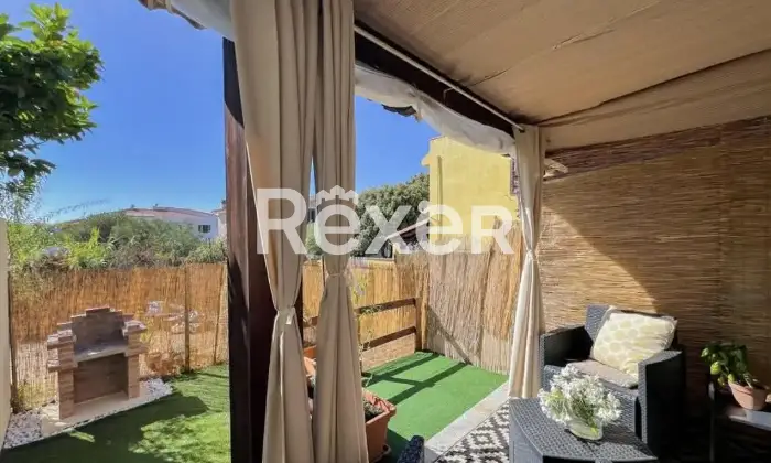 Rexer-Castelsardo-Bilocale-con-ampia-veranda-e-giardino-privato-a-circa-metri-dal-mare-a-Lu-Bagnu-Castelsardo-Altro