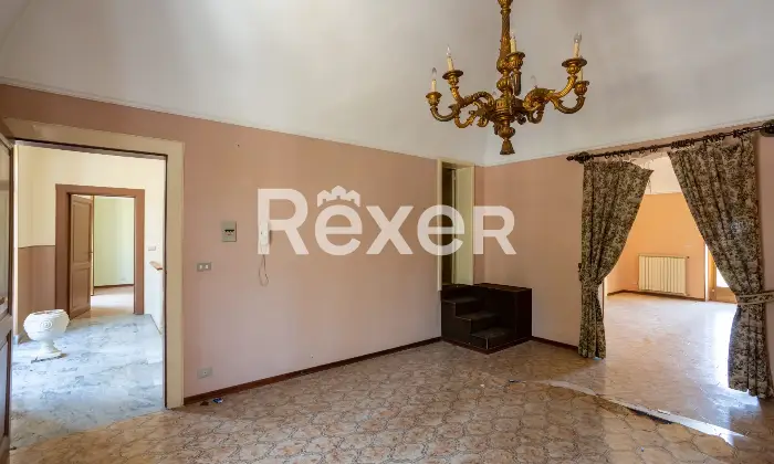 Rexer-Palazzo-San-Gervasio-Eleganza-indipendenza-e-grandi-spazi-nel-cuore-di-Palazzo-San-Gervasio-Altro