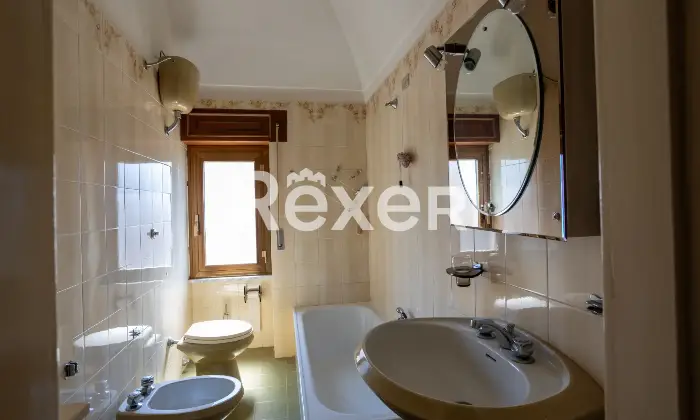 Rexer-Palazzo-San-Gervasio-Eleganza-indipendenza-e-grandi-spazi-nel-cuore-di-Palazzo-San-Gervasio-Altro